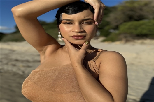 Ami Faku